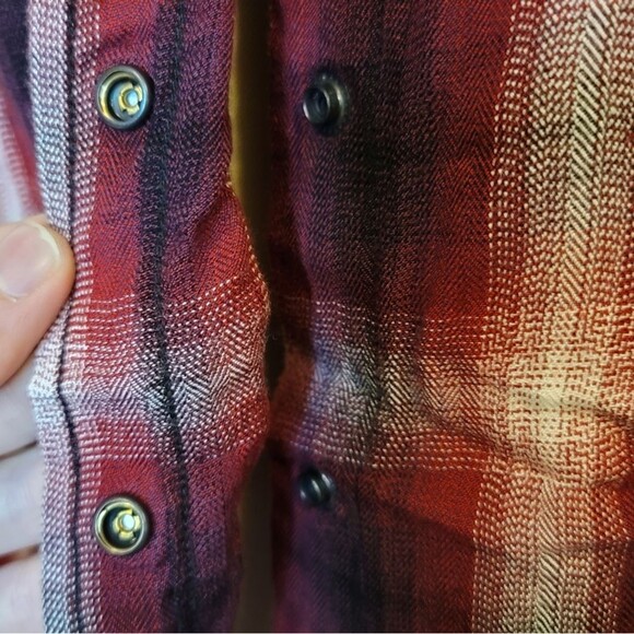 Sanctuary Dark Red Plaid Boyfriend Snap Button Shirt Size Small - Picture 6 of 7